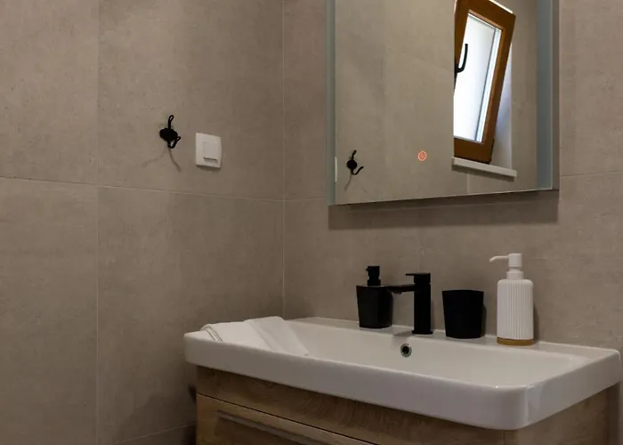 Ivka By Guide Villa *